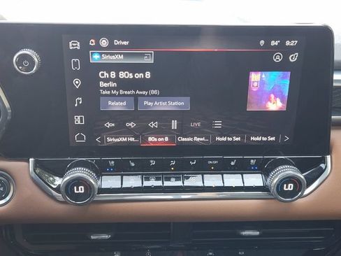 Used 2024 GMC Canyon AT4 w/ AT4 Premium Package AWD/4WD image 5