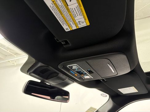 New 2025 Ford F150 Lightning Lariat image 37