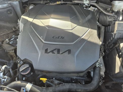 Used 2025 Kia Telluride S AWD/4WD image 17