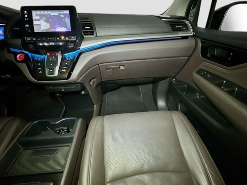 Used 2020 Honda Odyssey Elite image 25