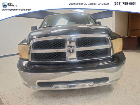 Used 2011 RAM 1500 Classic SLT RWD image 3