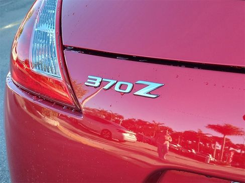 Certified 2020 Nissan 370Z Coupe image 7