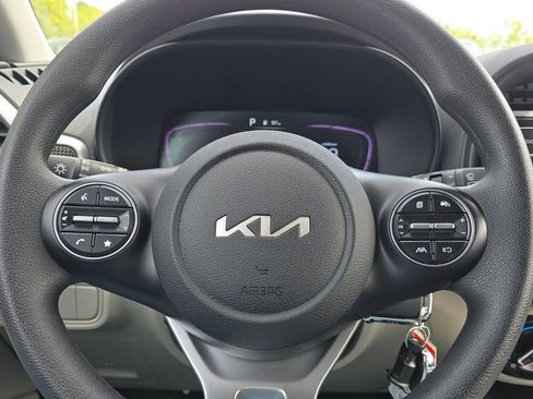 Certified 2024 Kia Soul LX w/ Option Group 015 FWD image 27