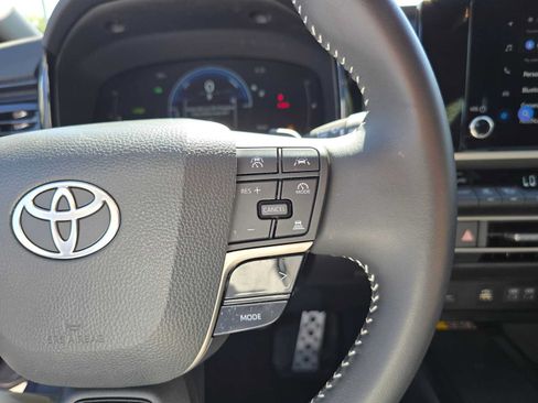 Certified 2026 Toyota Camry SE FWD image 30