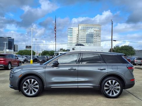 Certified 2022 Lincoln Corsair Reserve FWD image 24