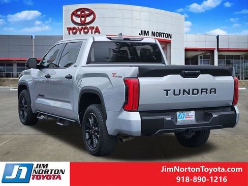 Used 2022 Toyota Tundra SR5 RWD image 7