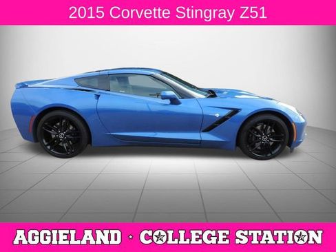 Used 2015 Chevrolet Corvette Stingray Coupe RWD image 2