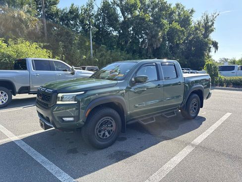 Used 2025 Nissan Frontier PRO-4X w/ Pro Premium Package AWD/4WD image 7