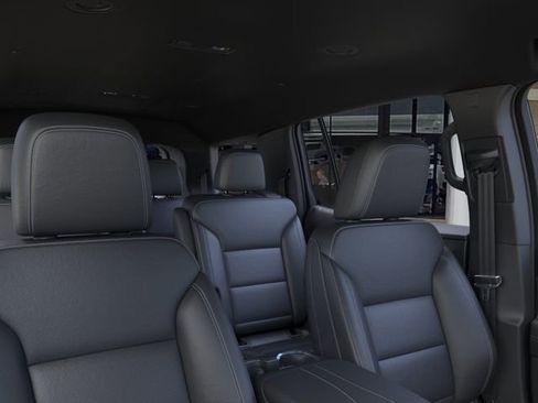 New 2026 Chevrolet Traverse LT w/ Driver Confidence Package FWD image 24