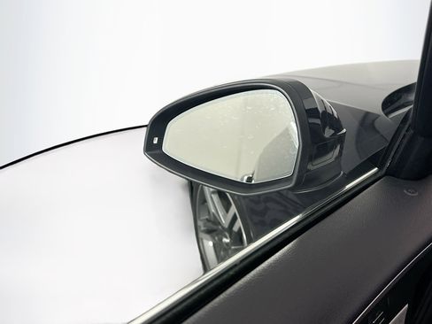 Used 2018 Audi A4 2.0T Prestige image 16