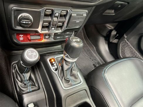 Used 2021 Jeep Wrangler Unlimited Rubicon 4xe w/ Cold Weather Group image 17