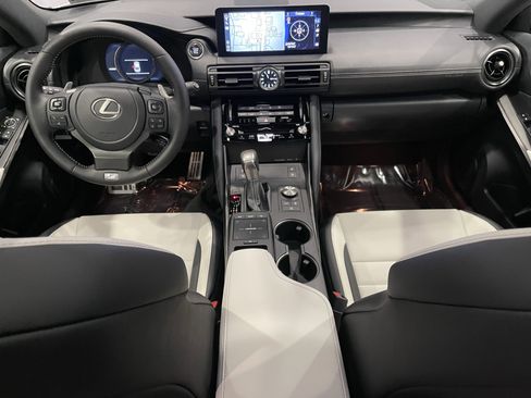 Used 2025 Lexus IS 350 F Sport image 17