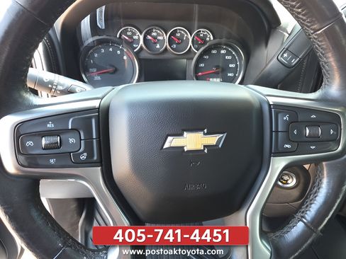 Used 2021 Chevrolet Silverado 1500 LT AWD/4WD image 14
