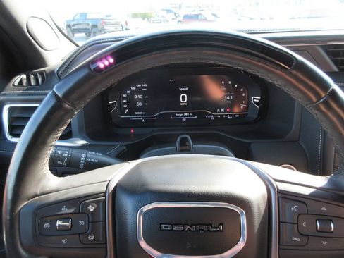 Certified 2024 GMC Yukon Denali Ultimate AWD/4WD image 36