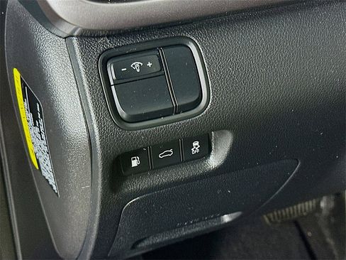 Used 2016 Kia Optima LX image 18