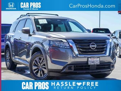 Used 2022 Nissan Pathfinder SV