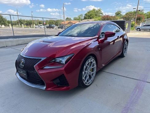 Used 2017 Lexus RC F w/ Premium Package RWD image 28