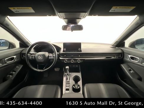Used 2024 Honda Civic Sport image 9