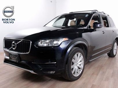 Used 2016 Volvo XC90 T6 Momentum
