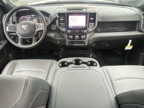 New 2026 RAM 2500 Tradesman w/ Chrome Appearance Group image 32