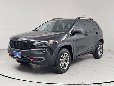 Used 2020 Jeep Cherokee Trailhawk w/ Comfort/Convenience Group AWD/4WD image 1