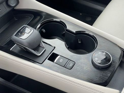 Used 2022 Nissan Rogue SL w/ SL Premium Package image 23