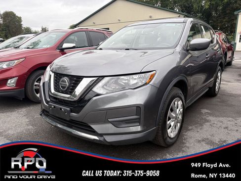 Used 2018 Nissan Rogue S AWD/4WD image 1