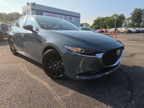 Used 2024 MAZDA MAZDA3 s AWD/4WD image 1