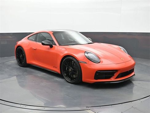 Certified 2022 Porsche 911 Carrera GTS w/ Premium Package image 21