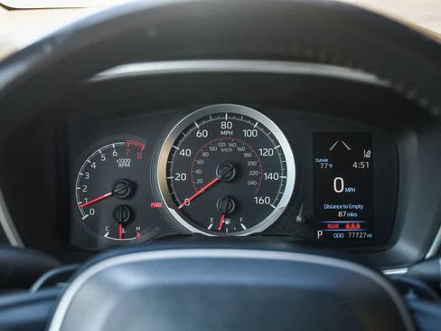Used 2019 Toyota Corolla SE FWD image 21