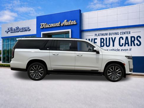 Used 2023 Cadillac Escalade ESV Sport w/ Heavy-Duty Trailer Package AWD/4WD image 8