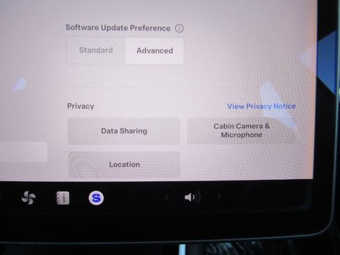 Used 2018 Tesla Model 3 Long Range image 39