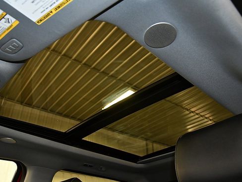 Used 2024 Ford F250 Lariat w/ Lariat Ultimate Package image 30