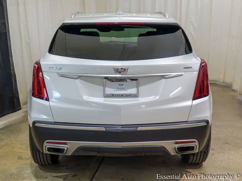 Used 2021 Cadillac XT5 Premium Luxury w/ LPO, Floor Liner Package FWD image 6