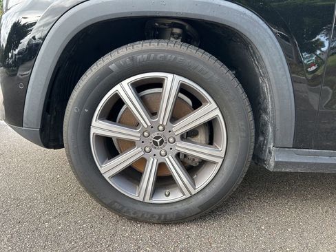 Used 2023 Mercedes-Benz GLS 450 4MATIC image 55