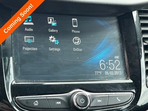 Used 2017 Chevrolet Trax LT w/ LT Convenience Package FWD image 21