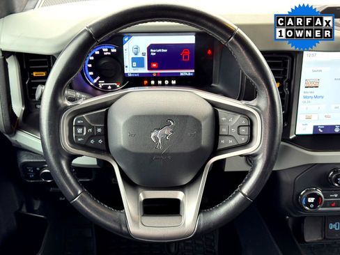 Used 2021 Ford Bronco Badlands image 21