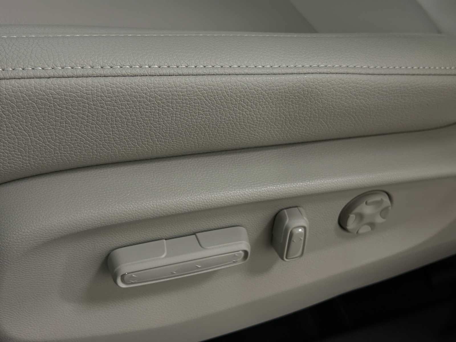 New 2027 Honda Odyssey EX-L image 10