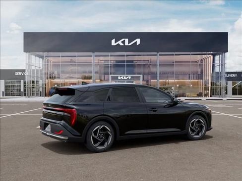 New 2026 Kia K4 GT-Line Turbo FWD image 6