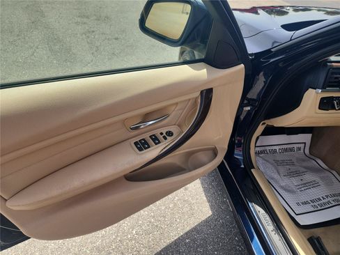 Used 2015 BMW 328i Sedan RWD image 12