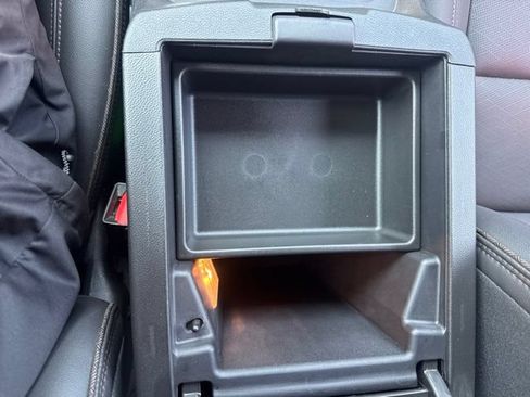 Used 2023 Chevrolet Traverse High Country w/ LPO, Floor Liner Package FWD image 29