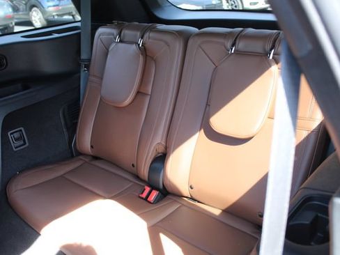 Used 2024 Lincoln Aviator Reserve w/ Elements Package Plus AWD/4WD image 17