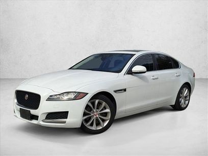 Used 2018 Jaguar XF Premium