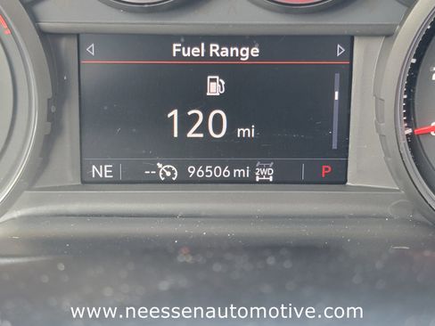 Used 2021 Chevrolet Tahoe LS image 23