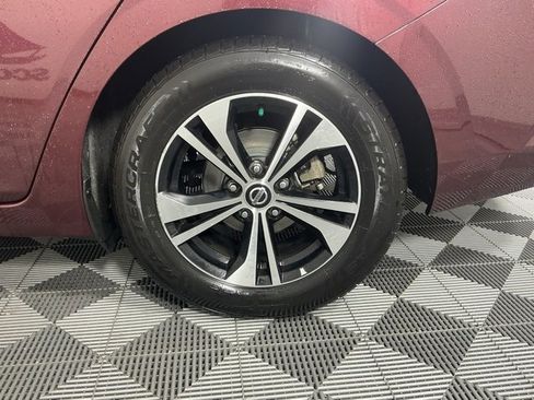 Used 2023 Nissan Sentra SV image 17