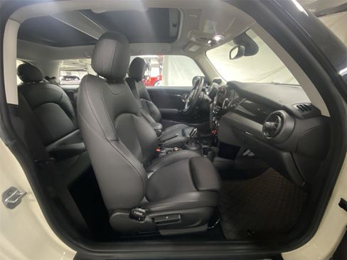 Used 2021 MINI Cooper S w/ Premium Package FWD image 29