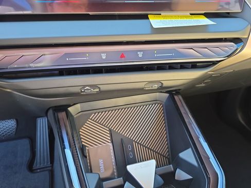 New 2025 BMW X3 xDrive30i w/ Premium Package image 15