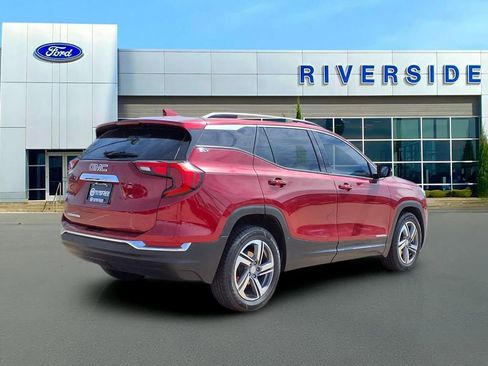 Used 2019 GMC Terrain SLT w/ Preferred Package image 6