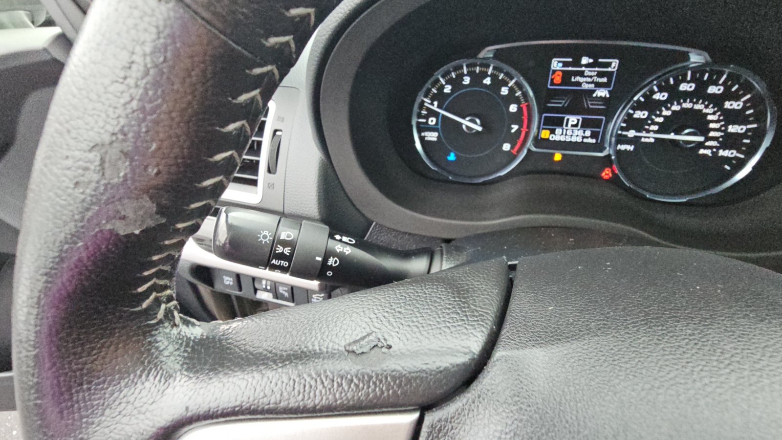 Used 2018 Subaru Forester 2.5i Touring AWD/4WD image 14