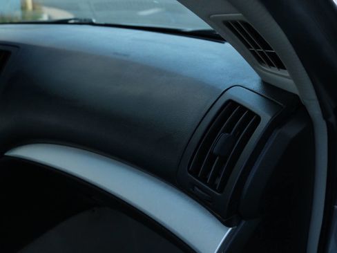 Used 2008 INFINITI G37 Sport w/ Premium Pkg image 23